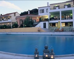 فندق كاليدون بانوراما (كوكاري, اليونان)