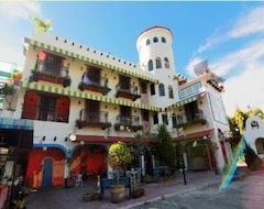 Hotel Florentina Homes (Dumaguete City, Filipini)
