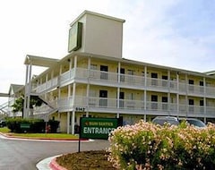 Hotel Intown Suites Extended Stay Charlotte Nc -East Independence (Charlotte, Sjedinjene Američke Države)