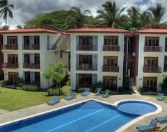 Apart Otel Delluz Bahia Azul 4B Pool view, Jaco Beach 2nd floor (Jacó, Kosta Rika)