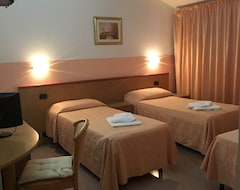 Master Hotel (Castelvetro Piacentino, Italija)