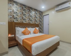 Hotel OYO 9996 Arton Suites (Mumbai, India)