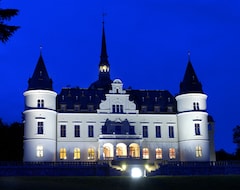 Khách sạn Schlosshotel Ralswiek (Ralswiek, Đức)