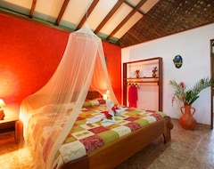Hotel Suizo Loco Lodge & Resort (Limón, Kostarika)