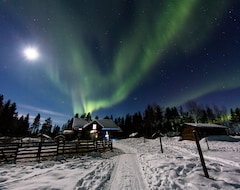 Otel Levi Northern Lights Huts (Sirkka / Levi, Finlandiya)
