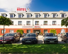 Khách sạn Hotel Portius (Krosno, Ba Lan)