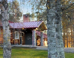 Beana Laponia - Wilderness boutique hotel with safaris (Rovaniemi, Finland)