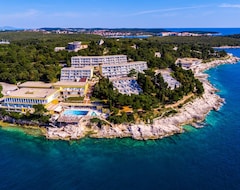 Apart Otel Splendid Resort (Pula, Hırvatistan)