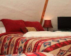 Hotel The Guadalupe - Tipi 8 Rising Moon (New Braunfels, EE. UU.)