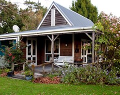 Entire House / Apartment The Cottage (Wairoa, New Zealand)