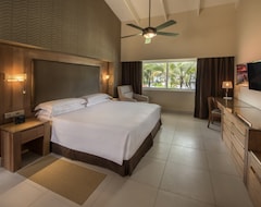Otel Royal Level at Occidental Punta Cana (Playa Bavaro, Dominik Cumhuriyeti)
