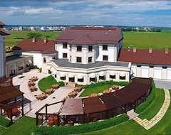 Khách sạn Hotel Sonnenhof (Suceava, Romania)
