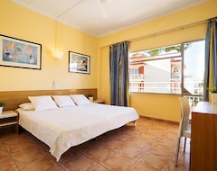 Hotel Hr Gil - Adults Only (Calvia, Spain)