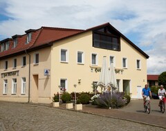Khách sạn Bed & Breakfast Hotel Mullerhof (Schwielowsee, Đức)
