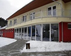 Hotel Acrobat Park (Štíty, Tjekkiet)