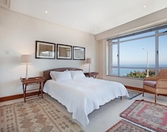 Hotel Balie Bay (Cape Town, South Africa)