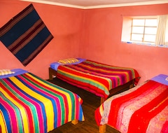 Nhà trọ Casa Habitante Munay Tika (Chincheros, Peru)