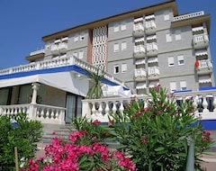 Khách sạn Hotel Danieli (Caorle, Ý)