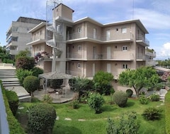 Hotel Lilly Apartments (Glyfada, Greece)