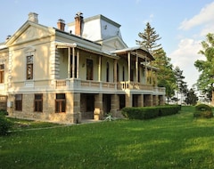 Nhà trọ Polizu Manor (Hârlău, Romania)