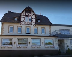 Khách sạn Waldfrieden (Emmelshausen, Đức)