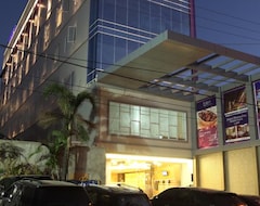 Otel LA'RIZ Wthree Lagaligo Makassar (Makassar, Endonezya)