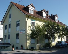 Hotel Coro (Garching, Germany)