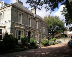 Hotelli Clifton House (Newcastle, Iso-Britannia)