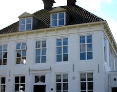 Nhà trọ 'T Veerhuys (Buren, Hà Lan)