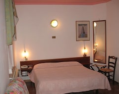 Otel Ferretti (Spoleto, İtalya)