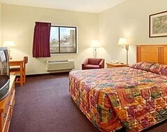 Hotel Super 8 by Wyndham Columbia East (Columbia, EE. UU.)