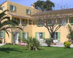 Hotel Auberge Les Oliviers (Lucciana, France)