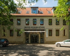 Hotel Harom Gunar (Kecskemét, Hungary)