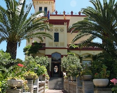 Hotel Hostal del Sol (Sant Feliu de Guixols, Spain)