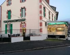Khách sạn Au Bon Accueil (Nibelle, Pháp)