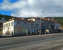 Otel Sierra Oriente (Guadarrama, İspanya)