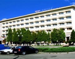 Khách sạn Hotel Rusca (Hunedoara, Romania)