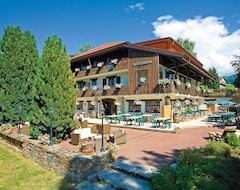Hotel Logis de France - Le Cro-Bidou (Saint-Paul-en-Chablais, France)