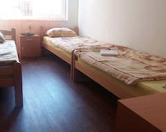 A24 Assistance Hostel (Bačka Topola, Srbija)