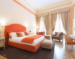 Oda ve Kahvaltı Cerretani Palace Luxury B&B (Floransa, İtalya)