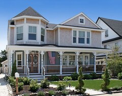 Hotel Exceptional Victorian Friday-to-friday Rental, Ideal For Events (Beach Haven, USA)