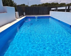 Cijela kuća/apartman Sunny House, Garden, Swimming Pool, 1 Minutes From Four Beaches Walking (Ibiza, Španjolska)