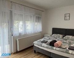 Toàn bộ căn nhà/căn hộ Opg - Zm Apartmani Martinovic (Novska, Croatia)