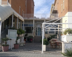 The Sirenetta hotel (Fiumicino, Italy)