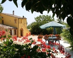 Huoneistohotelli Colle Indaco Wine Resort & Spa (Ortezzano, Italia)