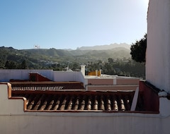 Bed & Breakfast La Casona Roja (Santa Brigida, Španjolska)