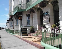 Hotel Clarence House (Tenby, United Kingdom)