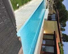 Koko talo/asunto New house with 4 suites, beautiful view on the river (Vila Nova de Cerveira, Portugali)