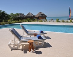 Khách sạn St. George'S Caye Resort (Belize City, Belize)