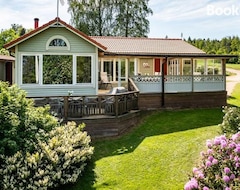 Hele huset/lejligheden Luxury Villa By Lake Welcome You (Hjo, Sverige)